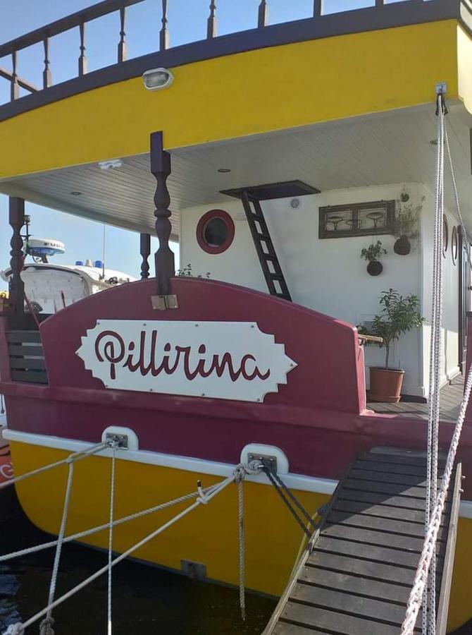 Pillirina House-Boat Hotel Marzamemi Bagian luar foto